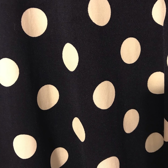 LuLaRoe Dresses & Skirts - 🍍Lularoe Maxi Skirt 3xl SLINKY navy white dots